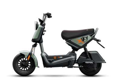 Xe máy điện Yadea X-Sky 10 mau x sky xanh1 b5db23e424d144be862bc58a2f42c4af 1024x1024
