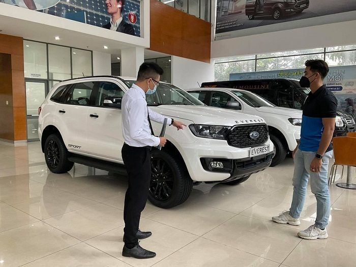 Những Lưu ý quan trọng để tránh mất tiền oan khi cọc mua ô tô 1 ruc rich dat coc mua xe o to de huong uu dai kep