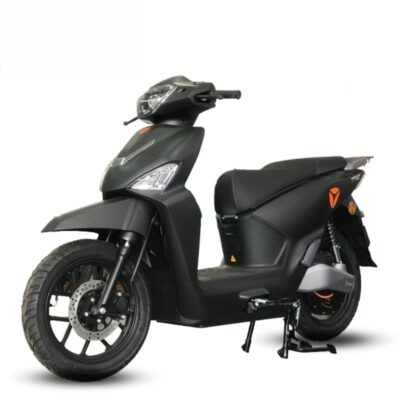 Xe Máy Điện Yadea VoltGuard V002 7 xe may dien yadea voltguard v002 den nham 553fc7ca59f74af89e8ca769baff6df8 1024x1024