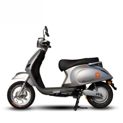 xe may dien yadea odora pro bac nham e0e19f8117f34a69b376f3b92c289949 1024x1024